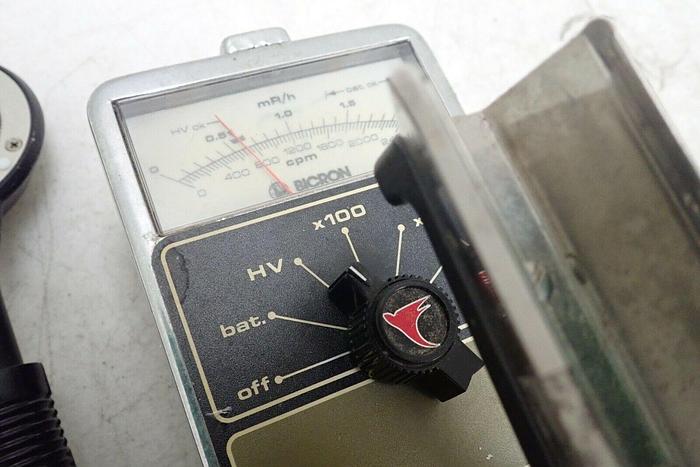 Used Bicron Model Surveyor 200 Meter Geiger Counter with PGM Pancake Probe