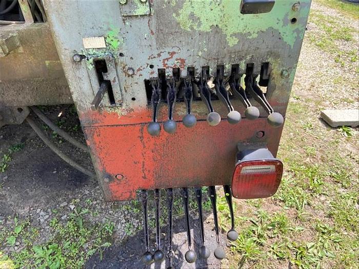 Used 1979 Chicago Pneumatic 600 Drill Rig