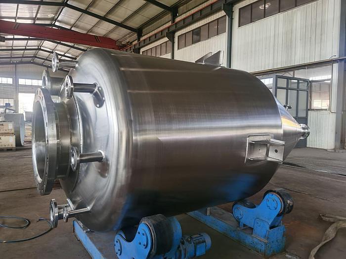 Customized 900 USG Hopper tank with ASME stamp