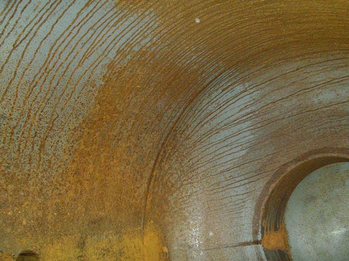 Used Meril Fabricators Inc. apx. 325 galon C/S horizontal presure tank