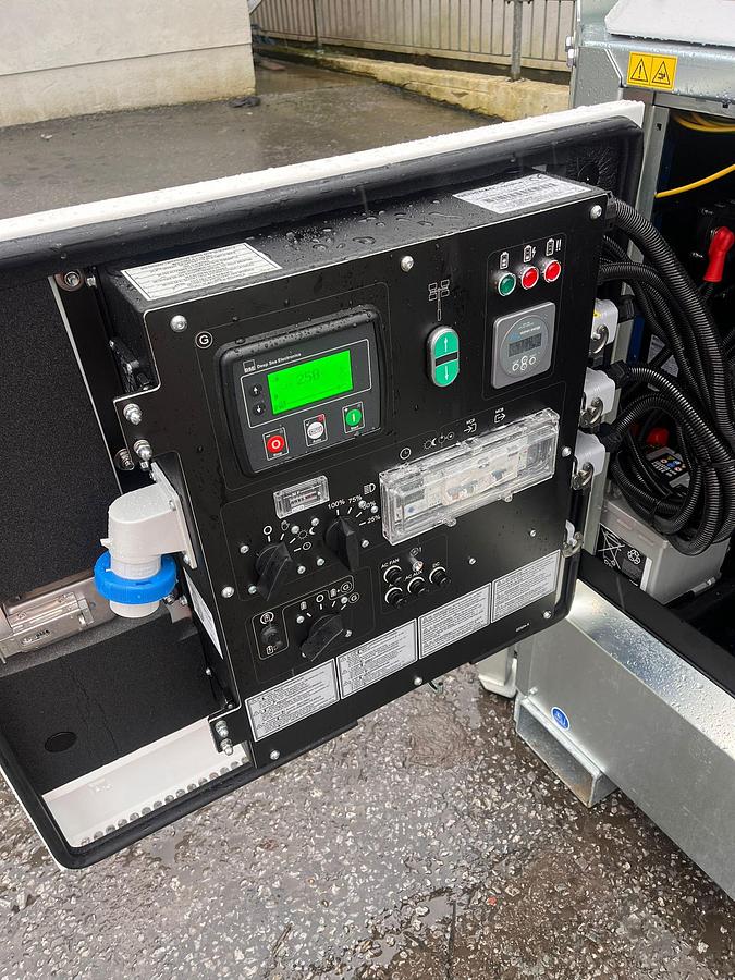 Generac Cube Pro Hybrid Lighting Tower