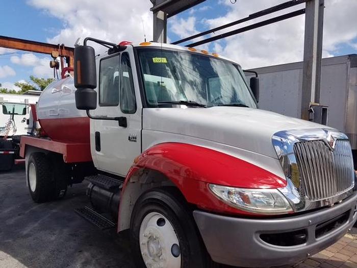 Used 2015 INTERNATIONAL 4300 SEPIC TRUCK UNDER CDL