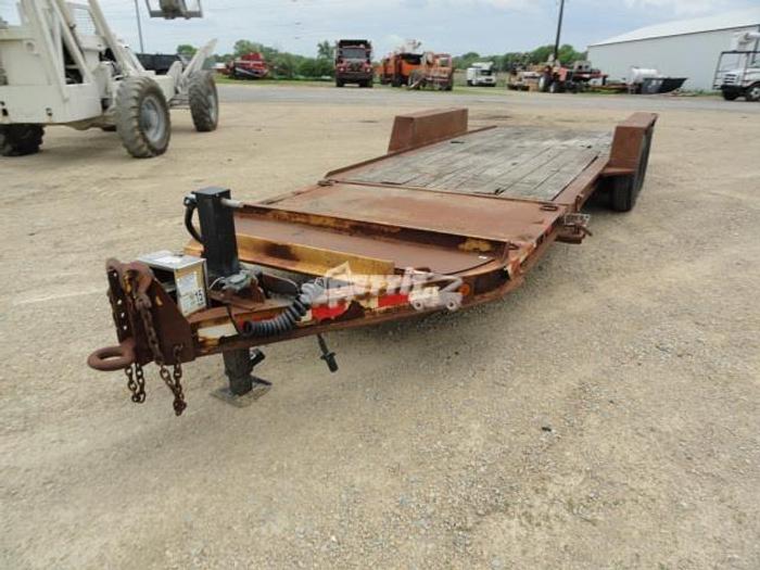 Used 2003 TOWMASTER T12-6TON TILT TOP