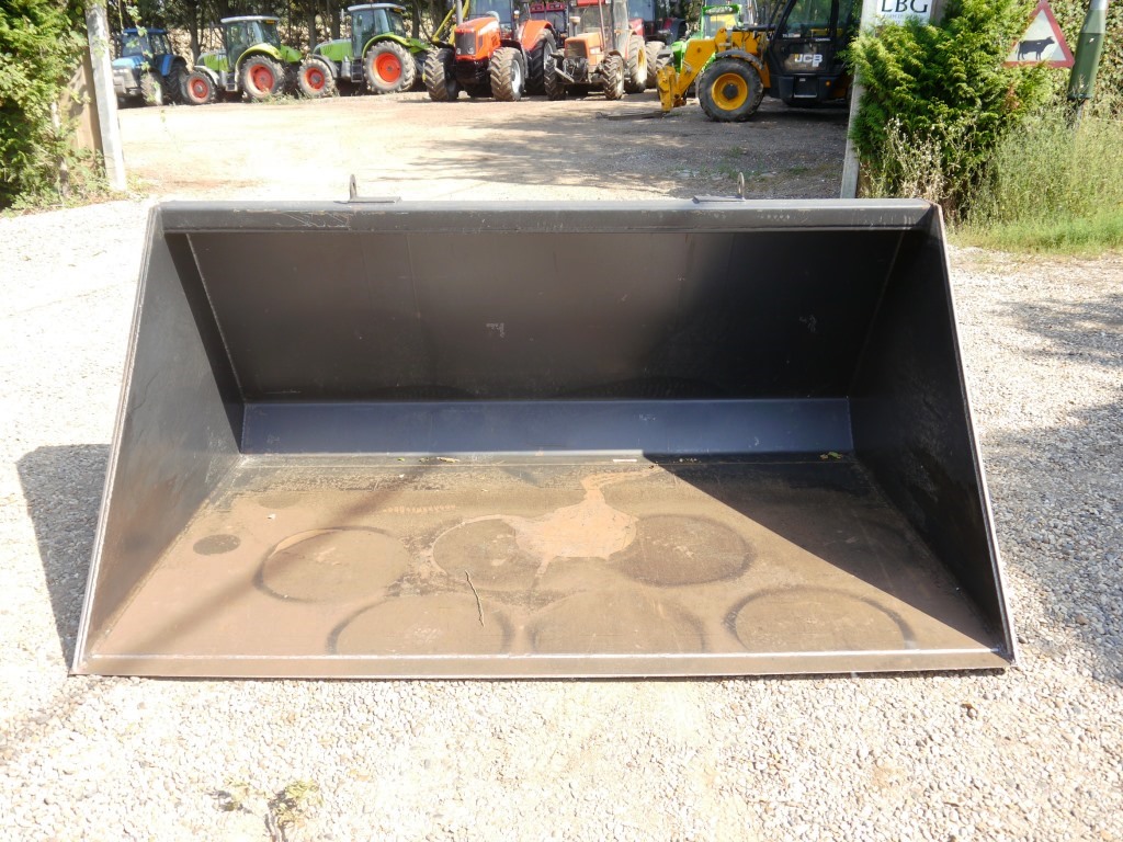 Used Cherry Products Grain Bucket