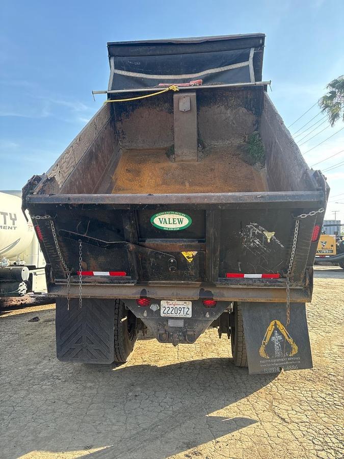 Used 2019 FREIGHTLINER M2 106