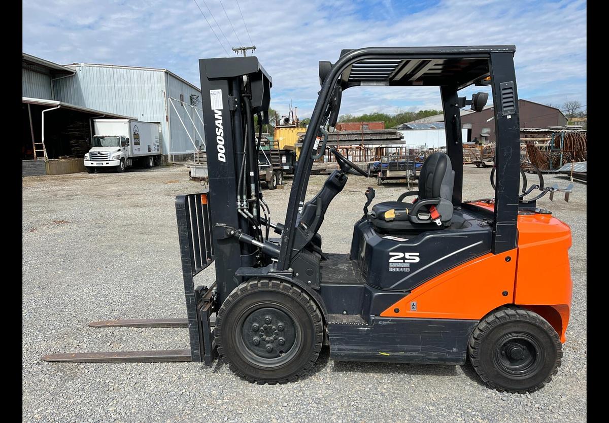 Used Doosan G25N-7 – 5K Warehouse Forklift