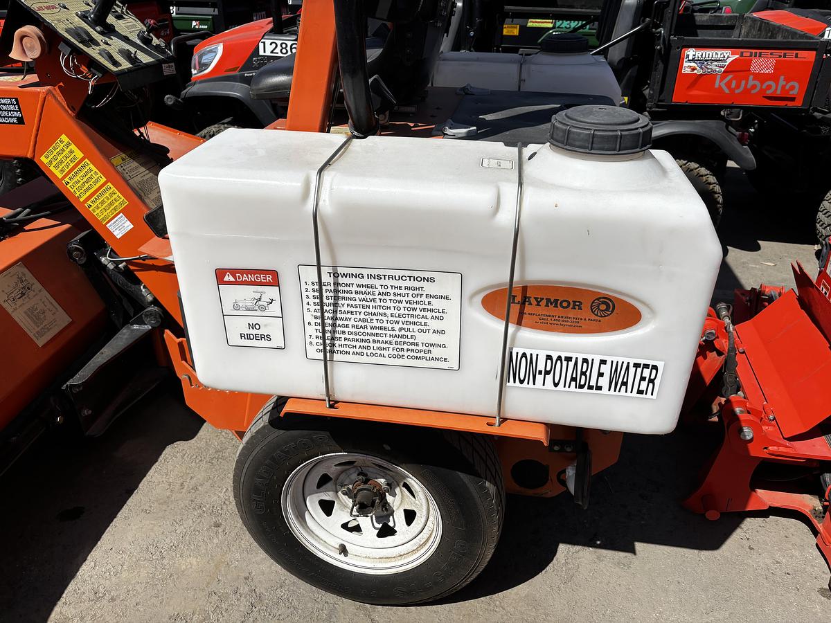 Used 2016 Lay-Mor Sweep master 300