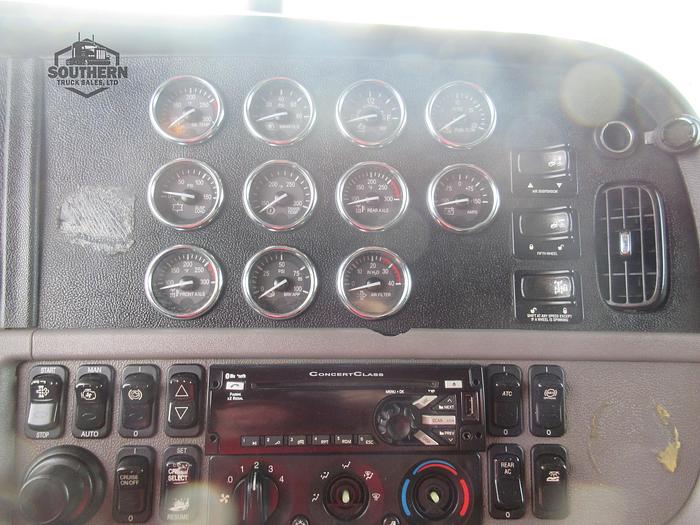 Used 2018 PETERBILT 389