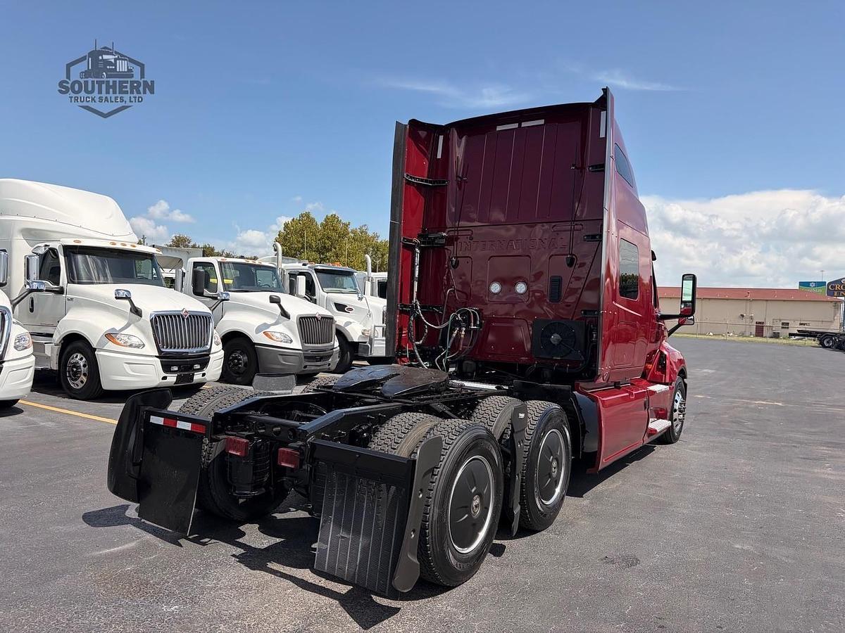 Used 2023 INTERNATIONAL LT