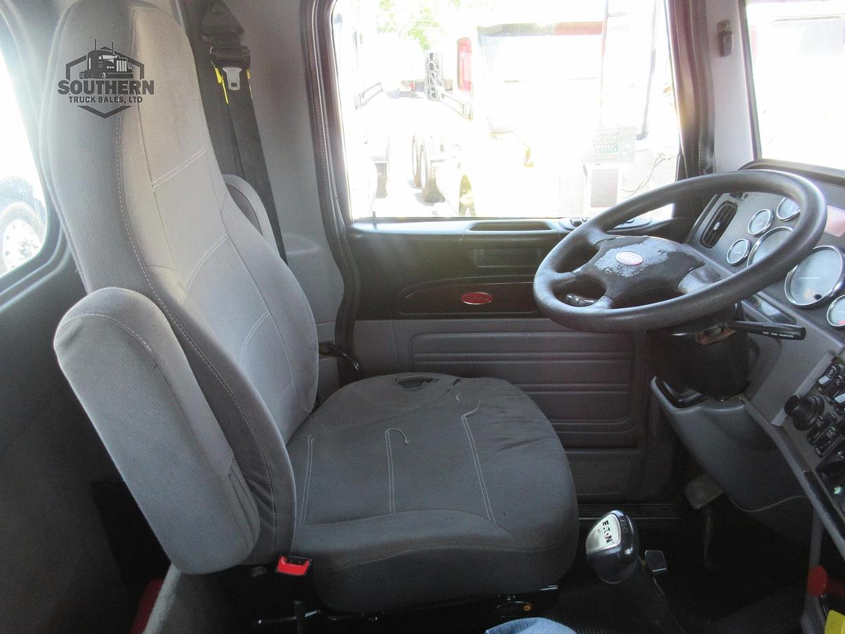 Used 2015 PETERBILT 389