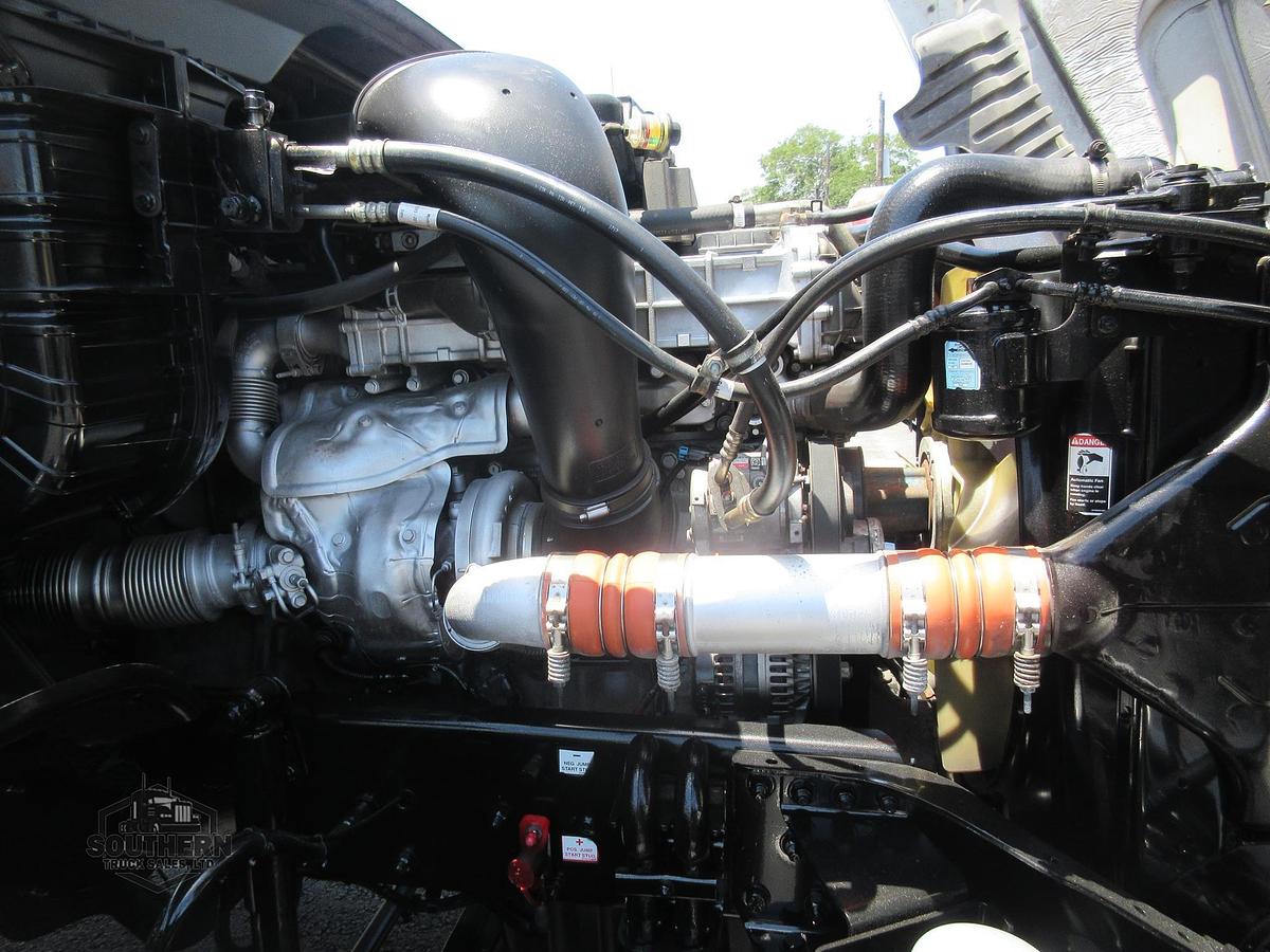 Used 2018 FREIGHTLINER CASCADIA 125