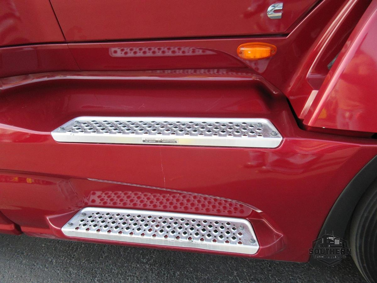 Used 2023 INTERNATIONAL LT