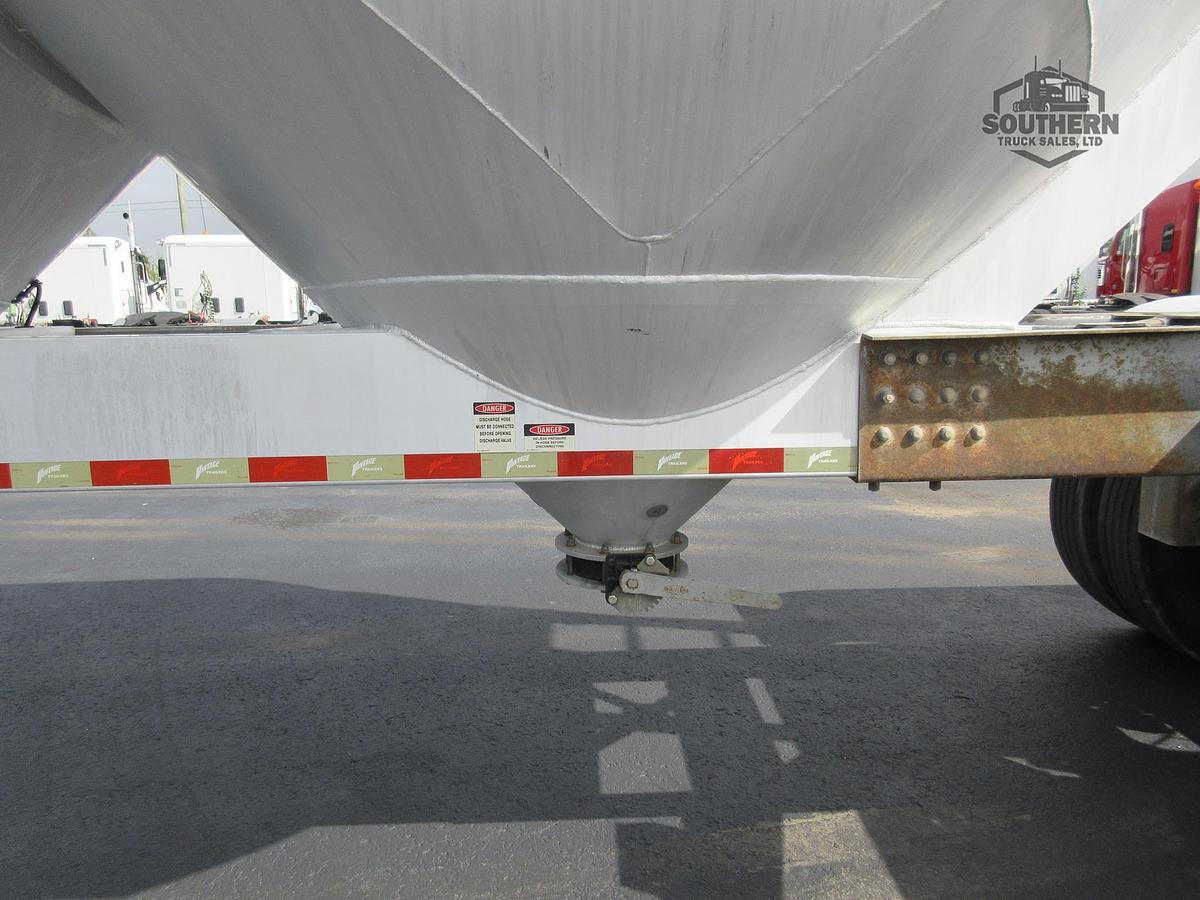 Used 2010 VANTAGE Tandem Axle
