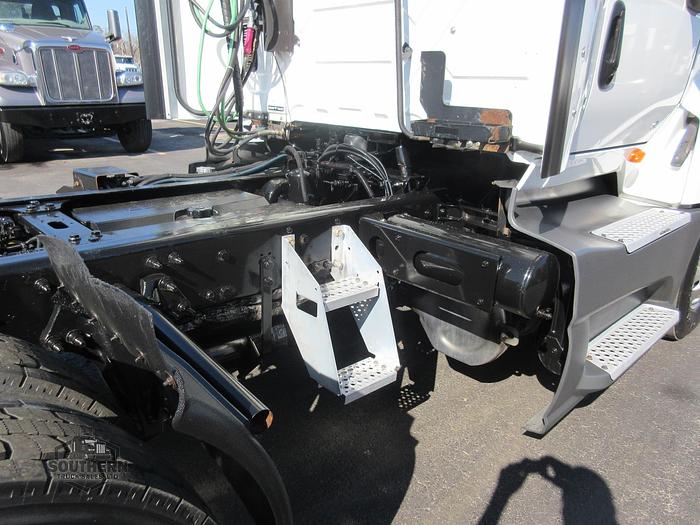 Used 2021 INTERNATIONAL LT