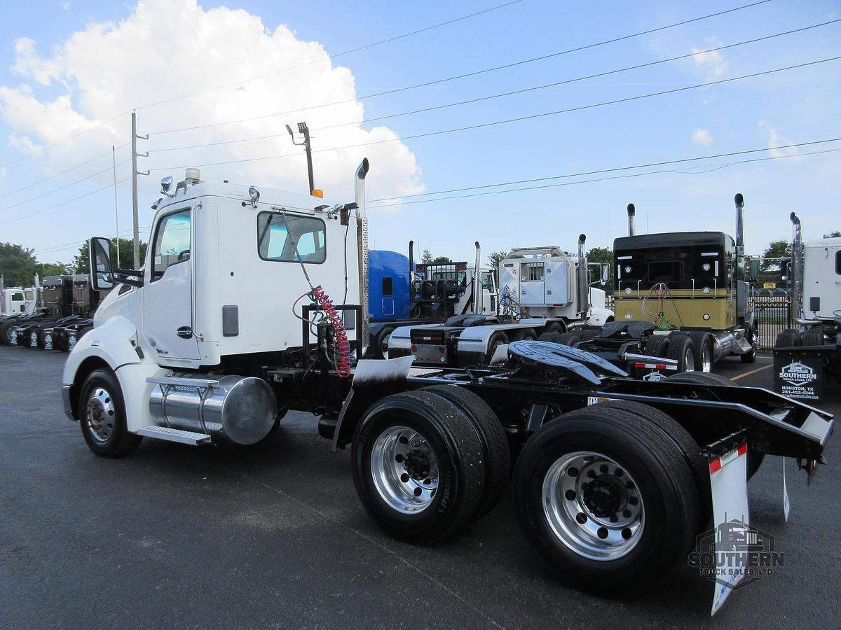 Used 2017 KENWORTH T680