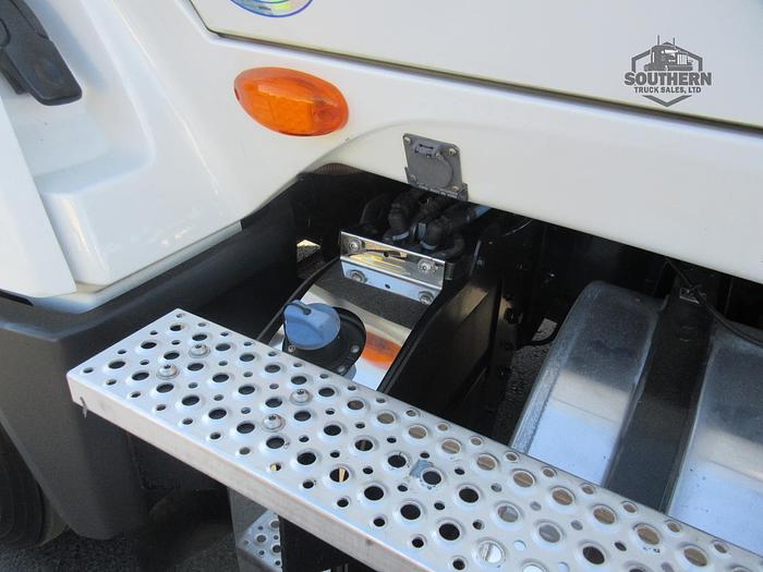 Used 2018 INTERNATIONAL LT