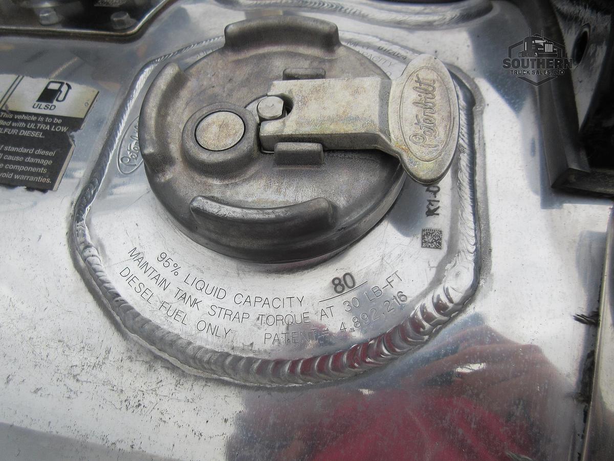 Used 2025 PETERBILT 567