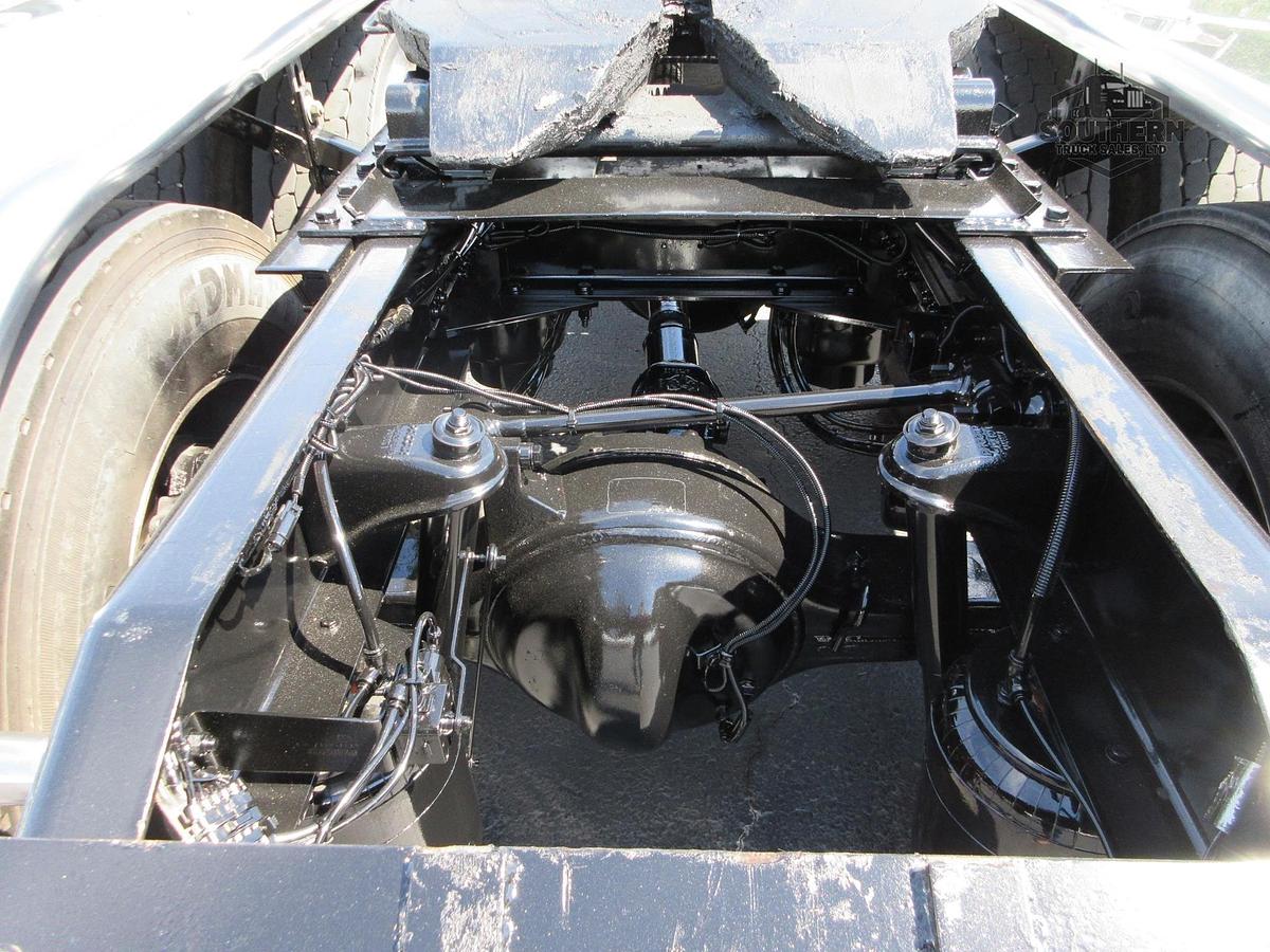 Used 2021 PETERBILT 389