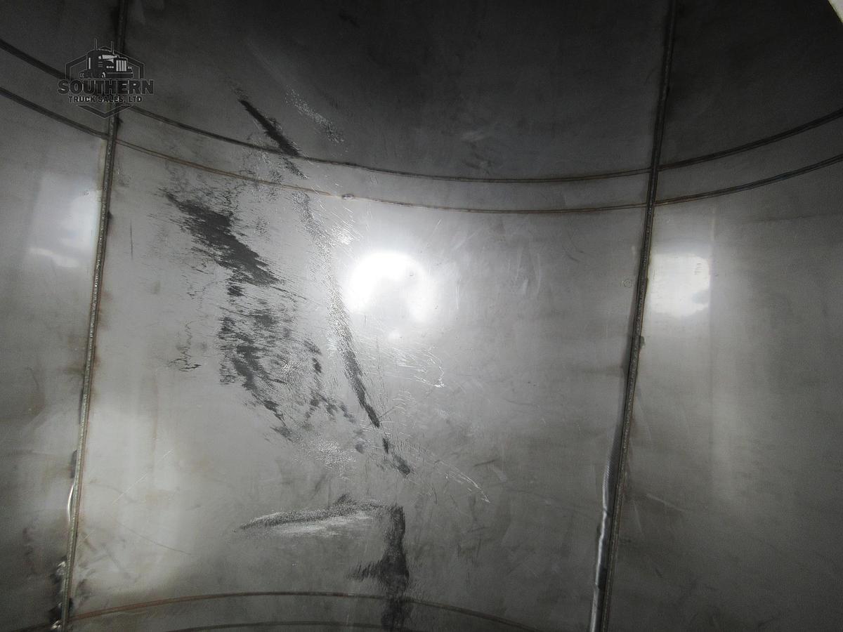 Used 2019 ACRO 5,600 gal