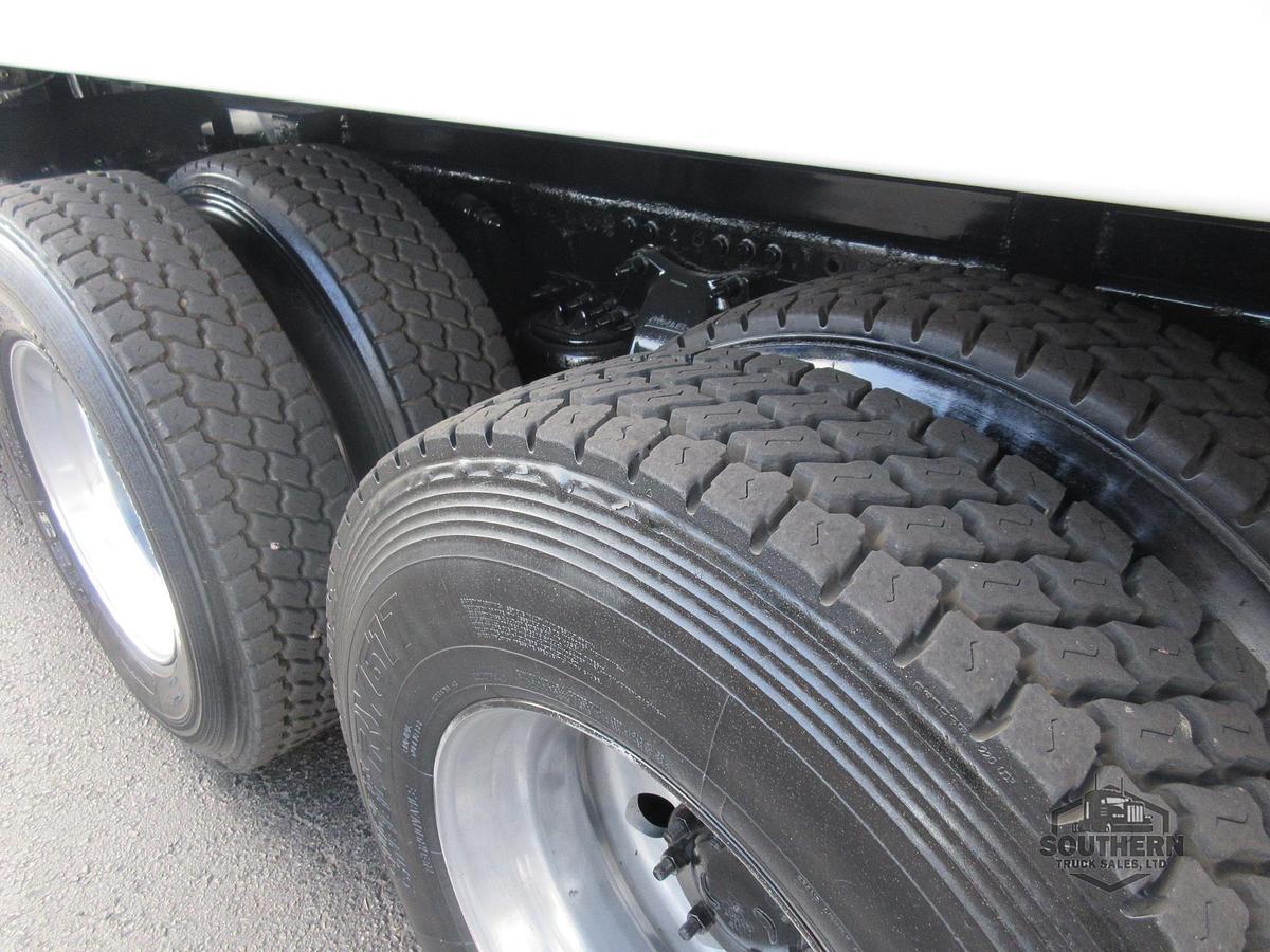 Used 2019 FREIGHTLINER CASCADIA 125