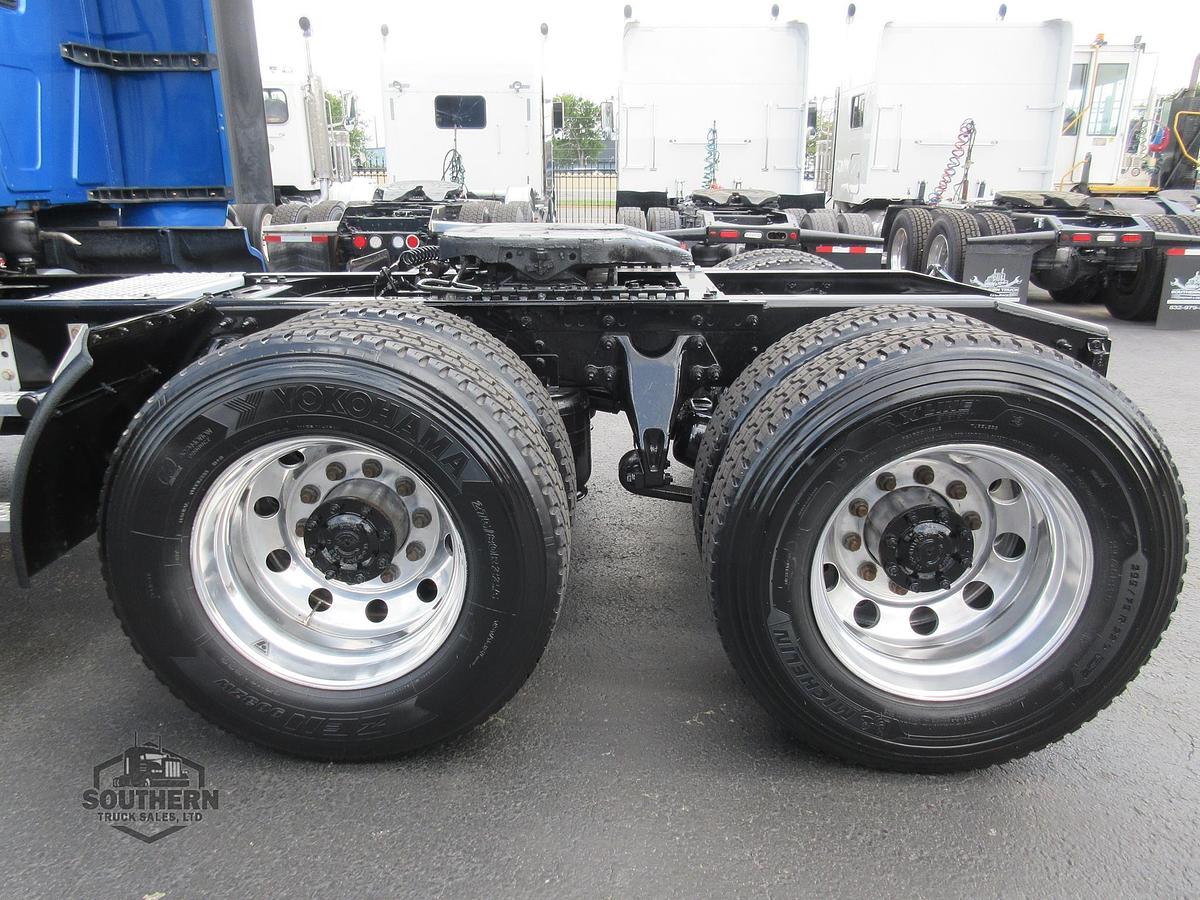 Used 2021 INTERNATIONAL LT