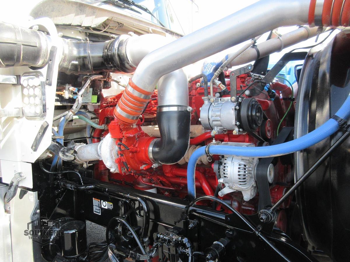 Used 2023 KENWORTH W900L