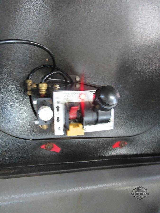 Used 2023 MACK PINNACLE 64T