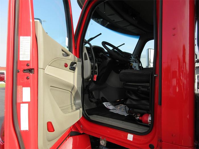Used 2017 PETERBILT 579