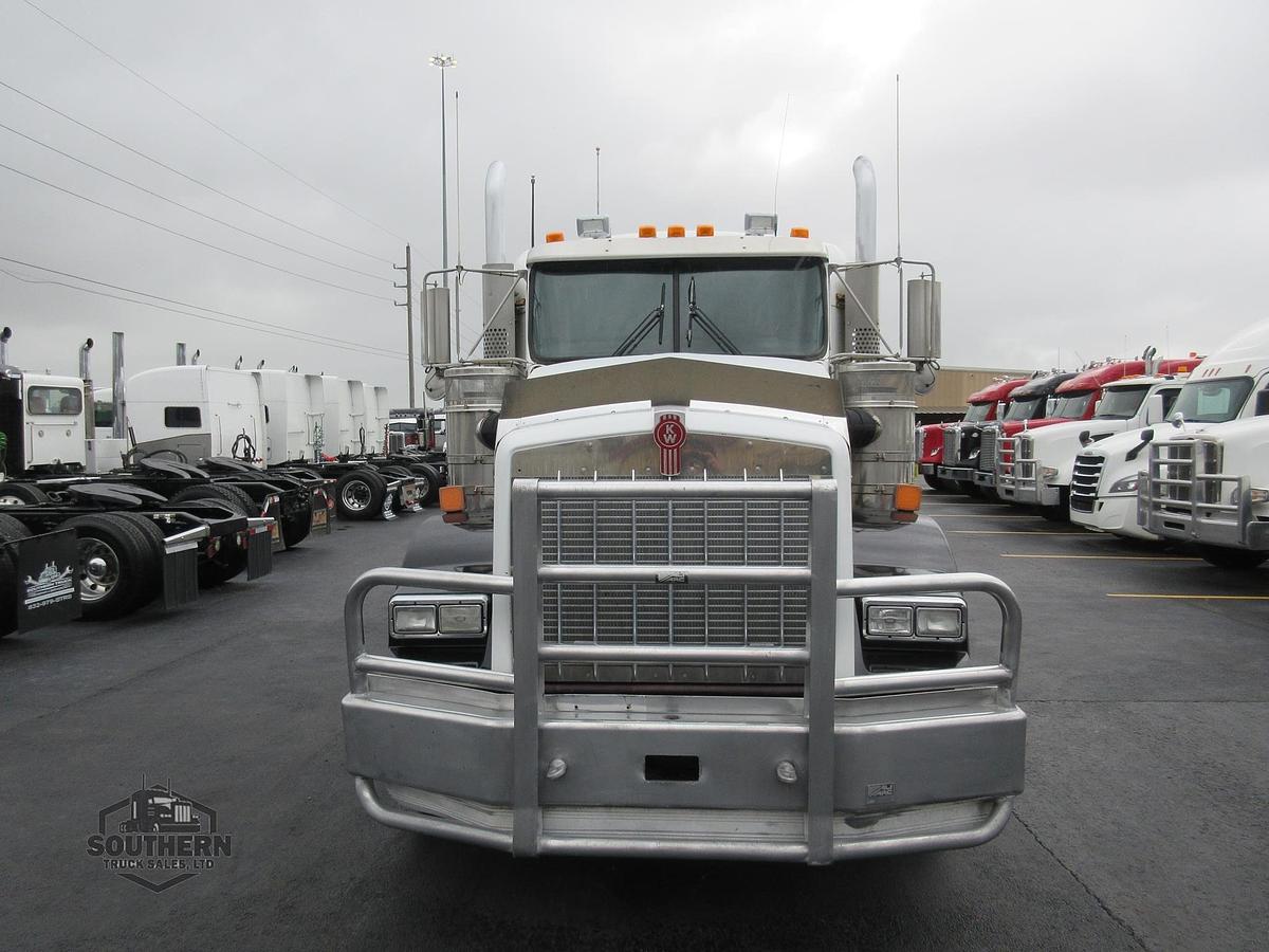 Used 2015 KENWORTH T800