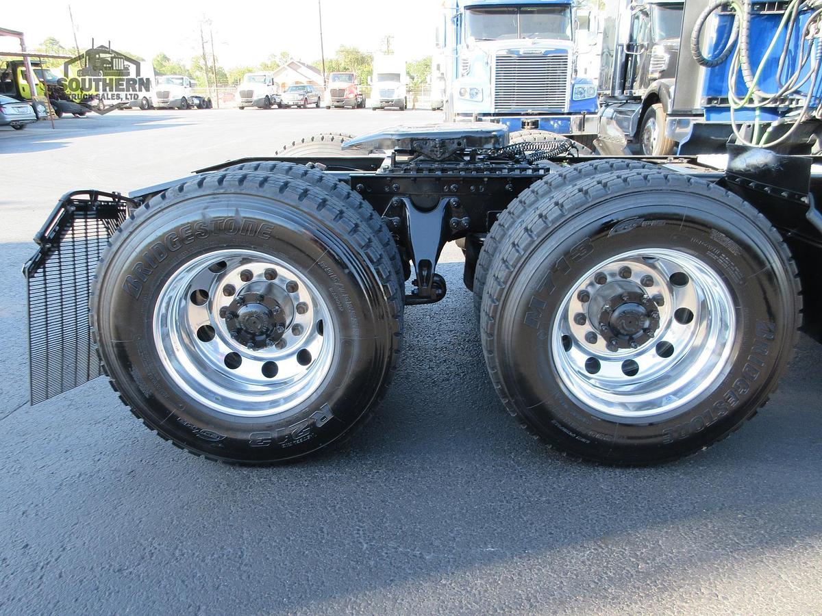 Used 2021 INTERNATIONAL LT