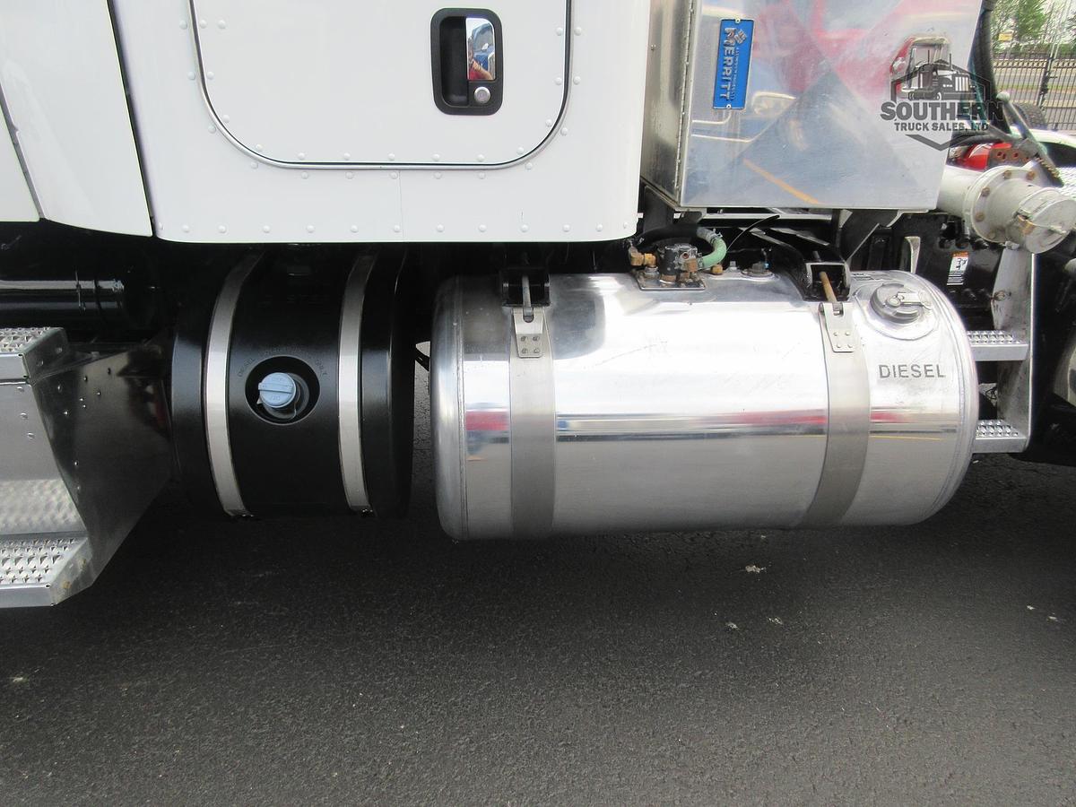 Used 2019 PETERBILT 567