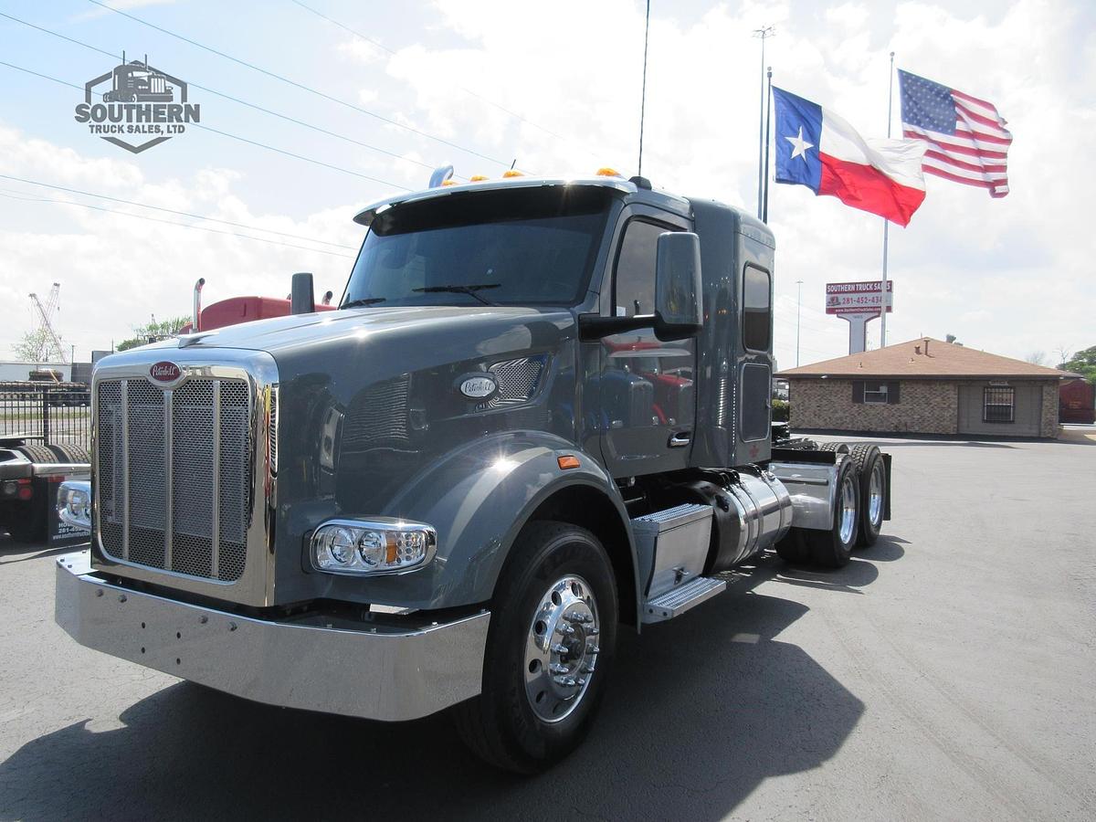 Used 2023 PETERBILT 567