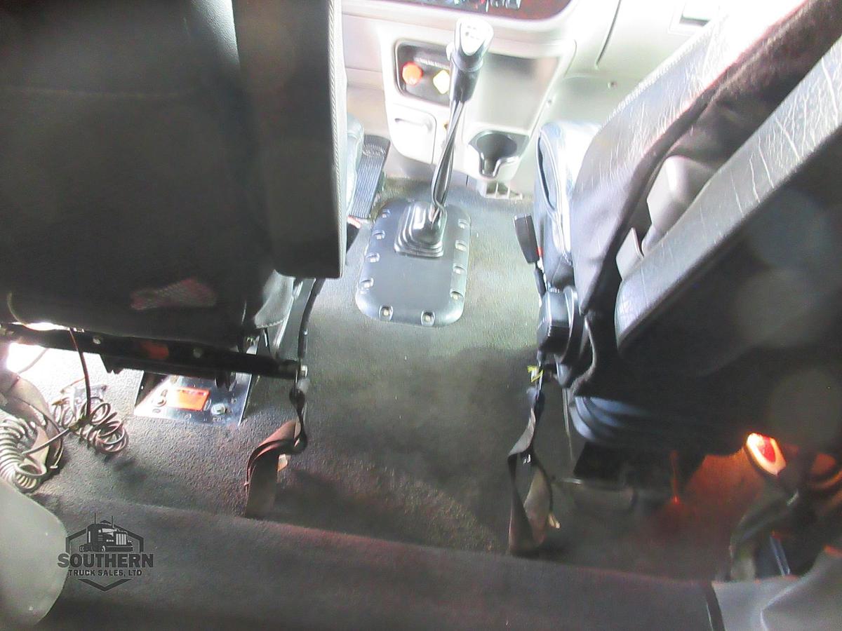 Used 2019 PETERBILT 389