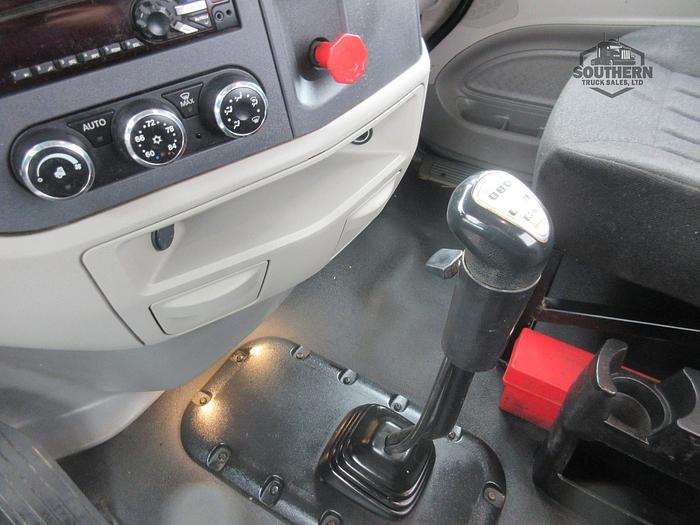 Used 2020 PETERBILT 567