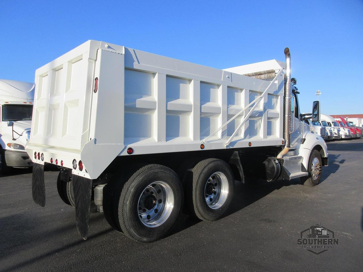 Used 2016 KENWORTH T880