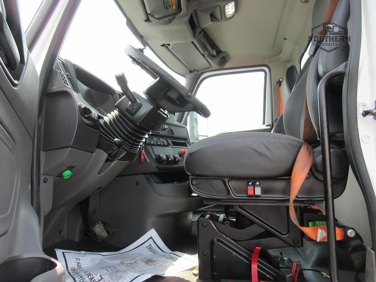Used 2023 INTERNATIONAL LT