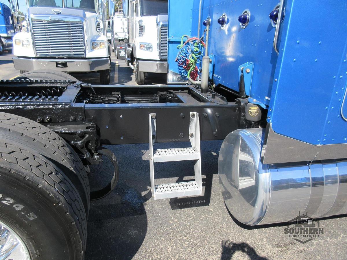 Used 2006 PETERBILT 379EXHD