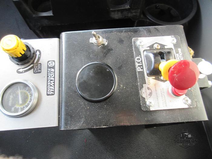 Used 2019 PETERBILT 567