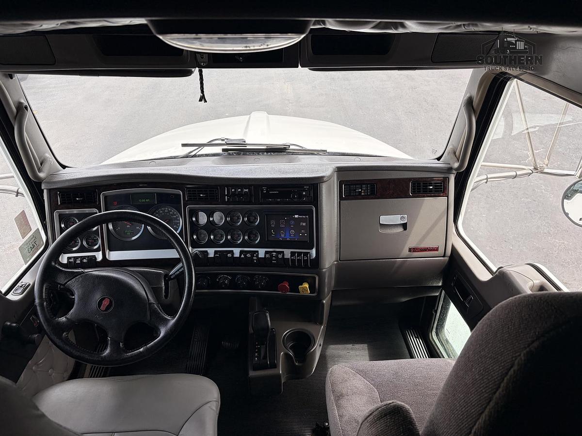 Used 2019 KENWORTH T800