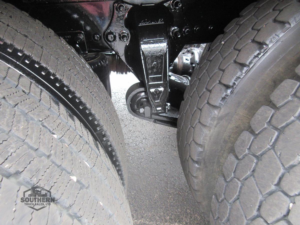 Used 2019 FREIGHTLINER CORONADO 122 SD