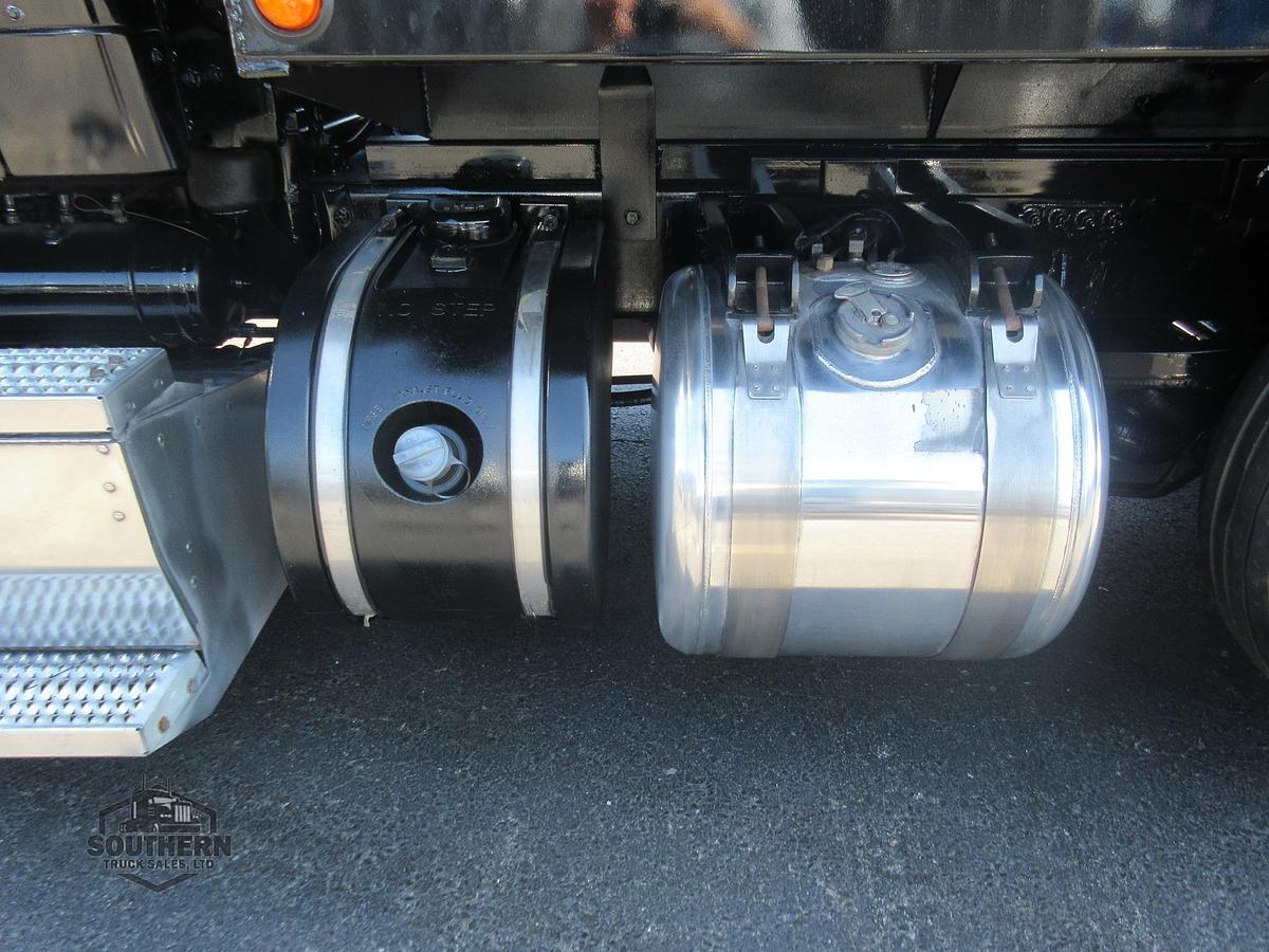 Used 2018 PETERBILT 579