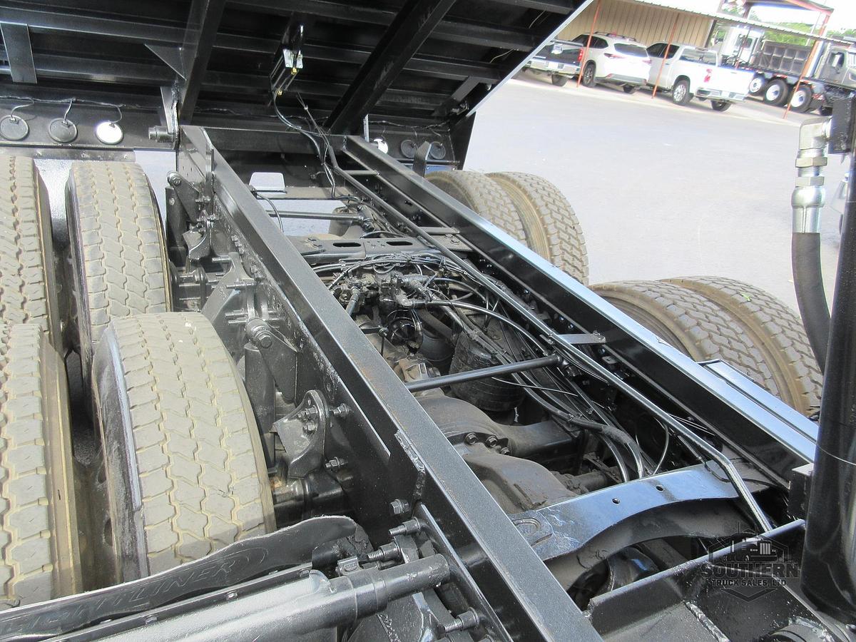 Used 2019 FREIGHTLINER CASCADIA 125