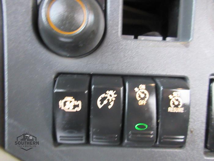 Used 2019 PETERBILT 567