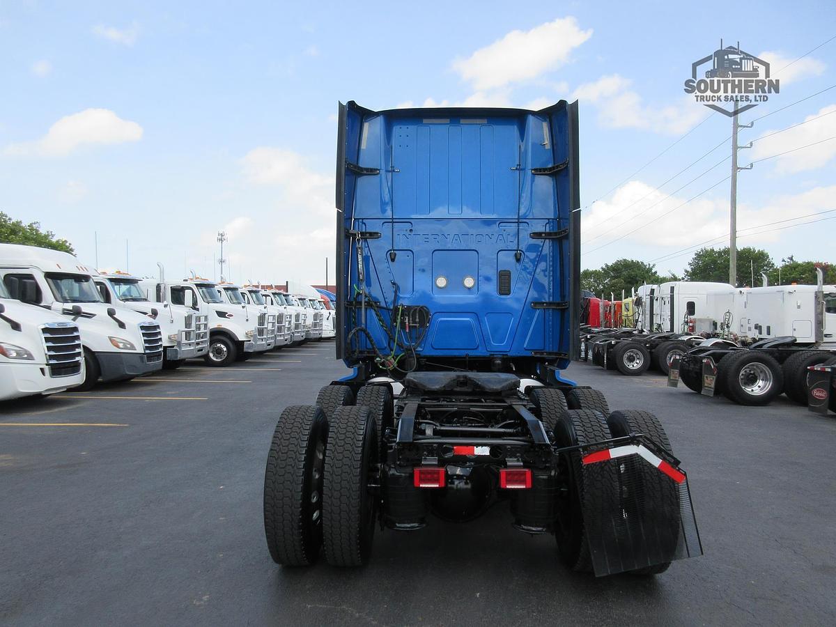 Used 2021 INTERNATIONAL LT