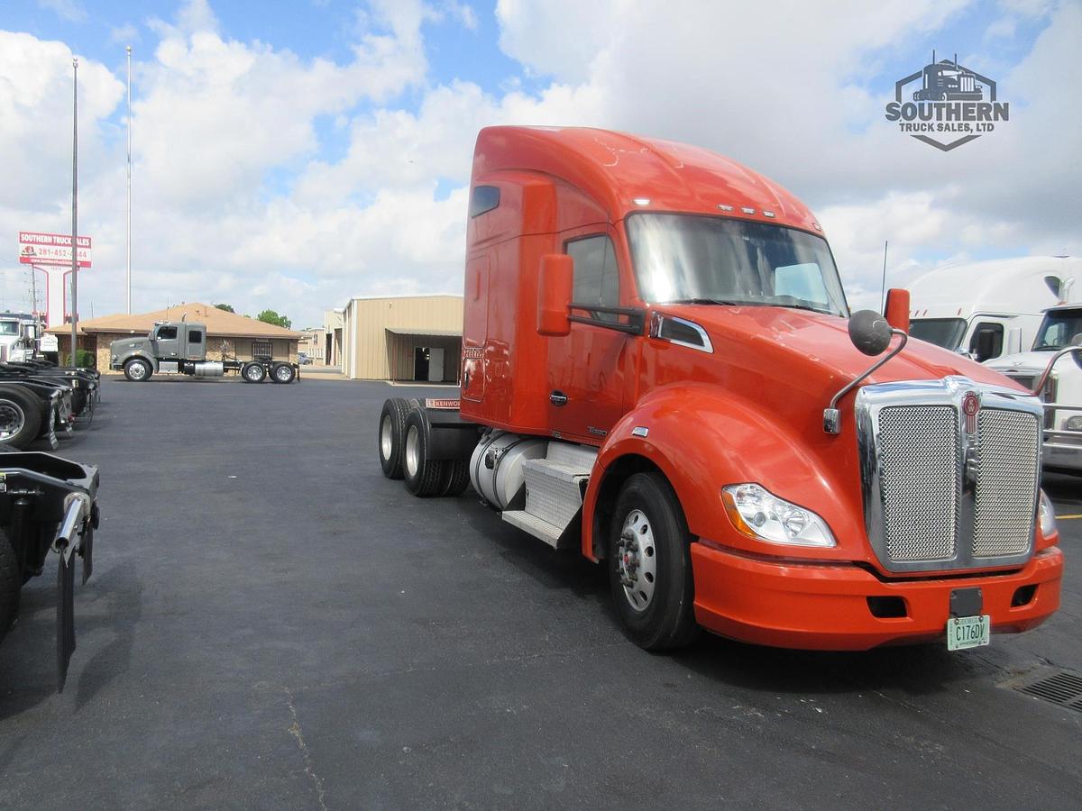 Used 2015 KENWORTH T680