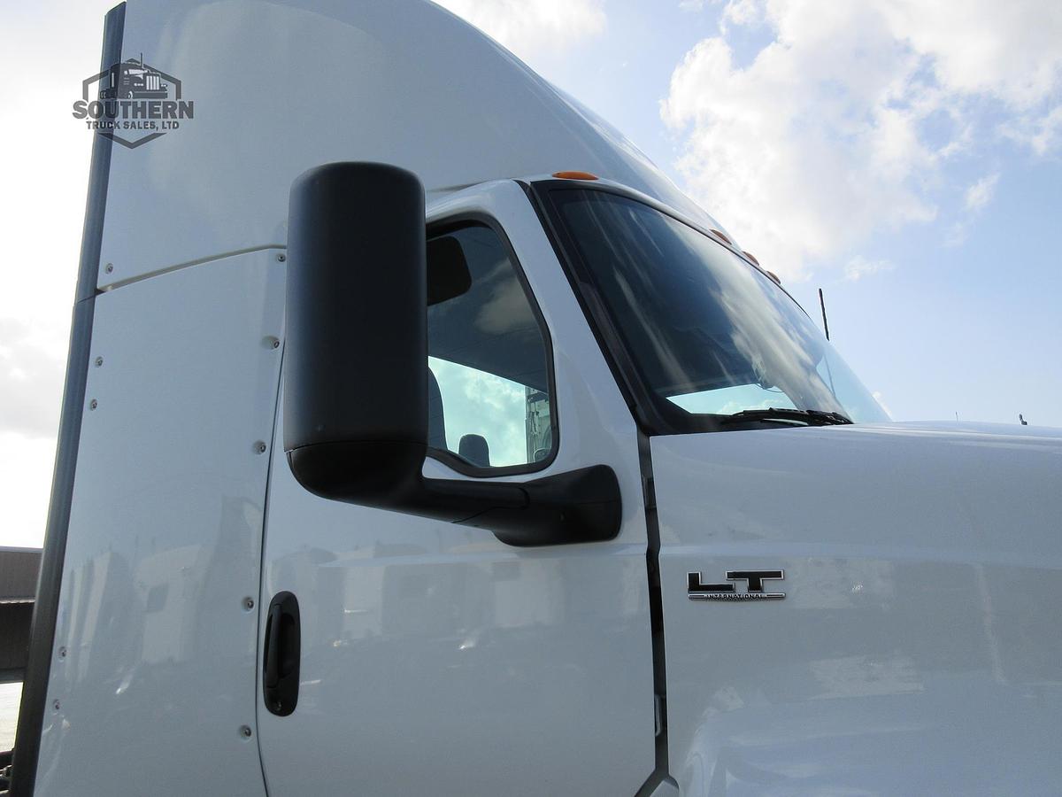 Used 2021 INTERNATIONAL LT