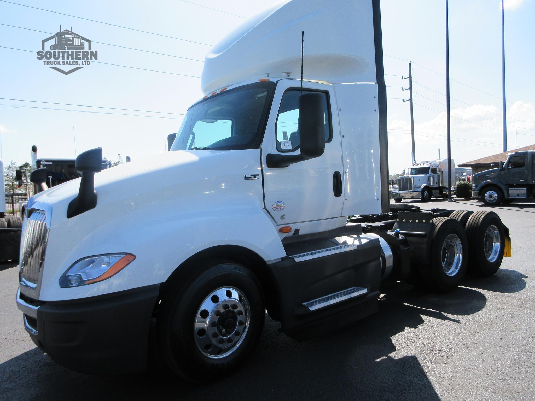 Used 2021 INTERNATIONAL LT