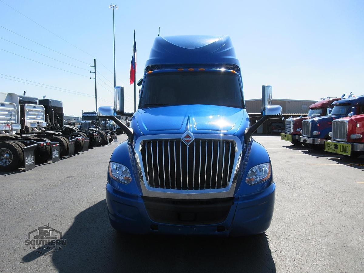 Used 2021 INTERNATIONAL LT