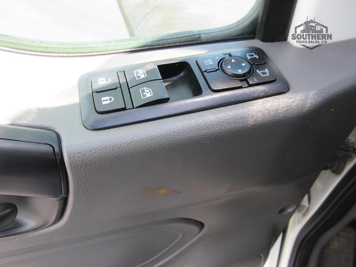 Used 2021 INTERNATIONAL LT