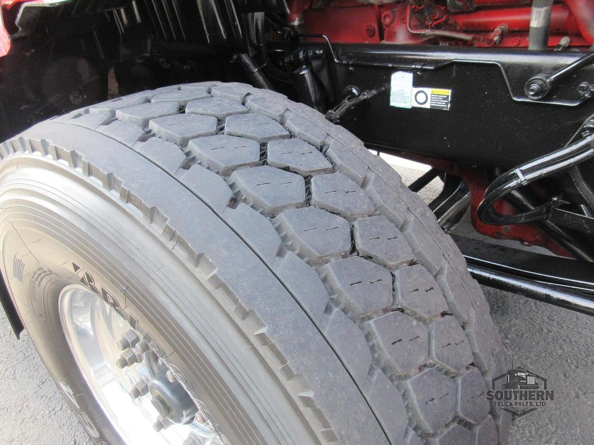 Used 2021 PETERBILT 567